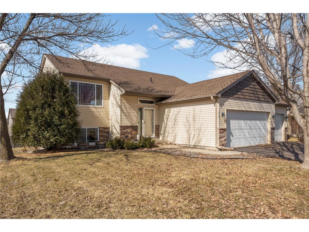615 Dillon Avenue N Montrose MN 55363 7037516 image2