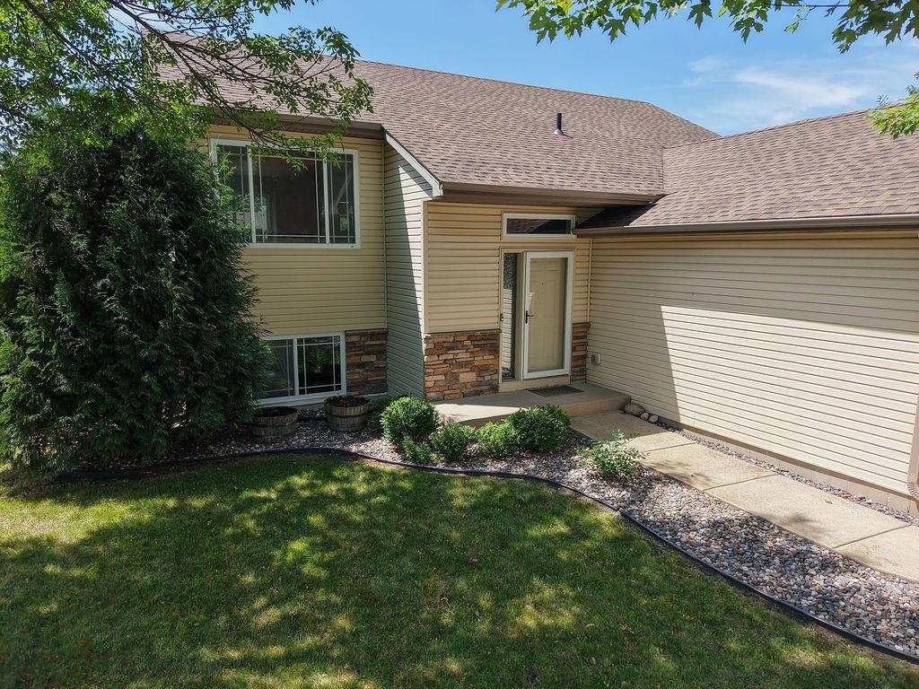 615 Dillon Avenue N Montrose MN 55363 7037516 image31