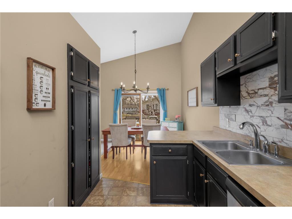 615 Evergreen Drive Burnsville MN 55337 7024634 image14