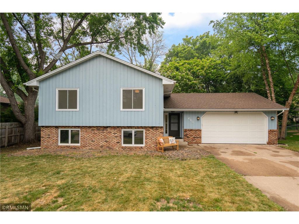 615 Kimball Street NE Fridley MN 55432 6380561 image1