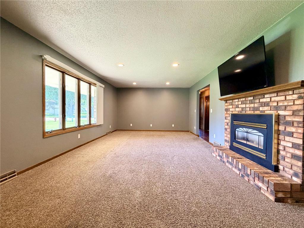 615 Lake Avenue E Fulda MN 56131 7072432 image11