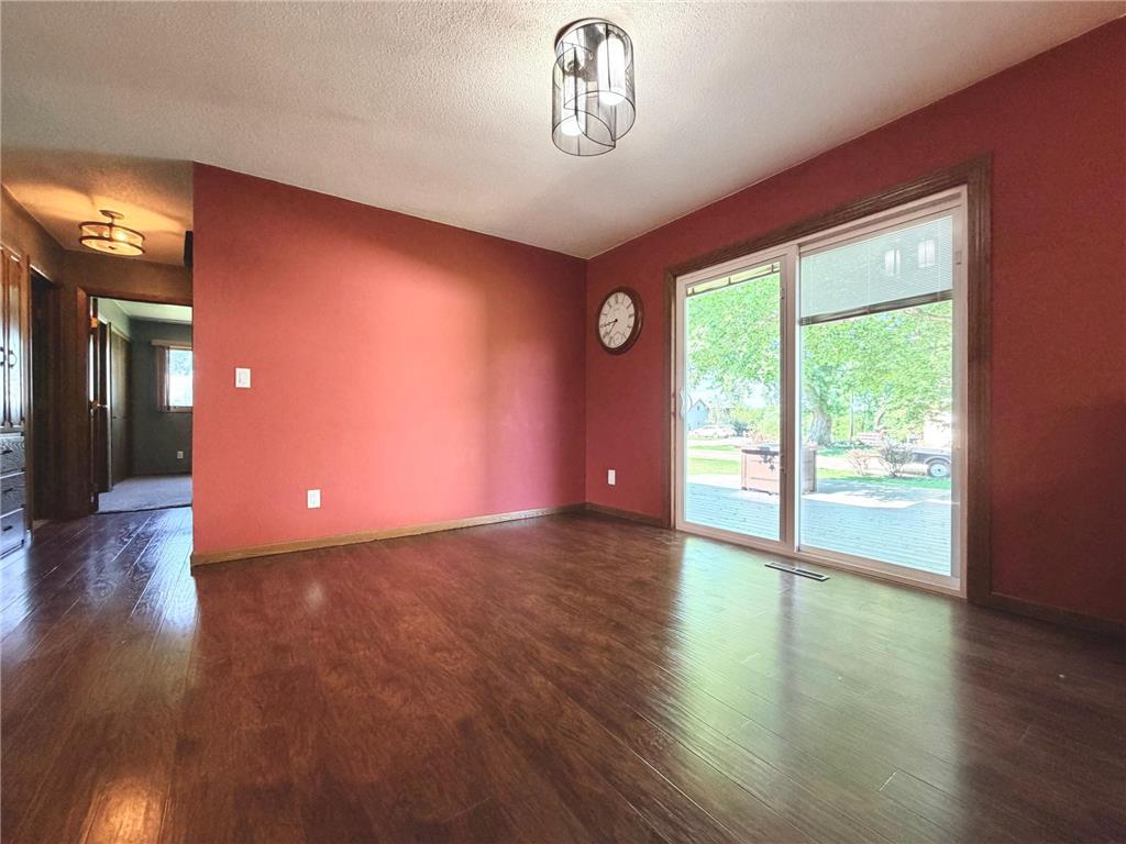 615 Lake Avenue E Fulda MN 56131 7072432 image17