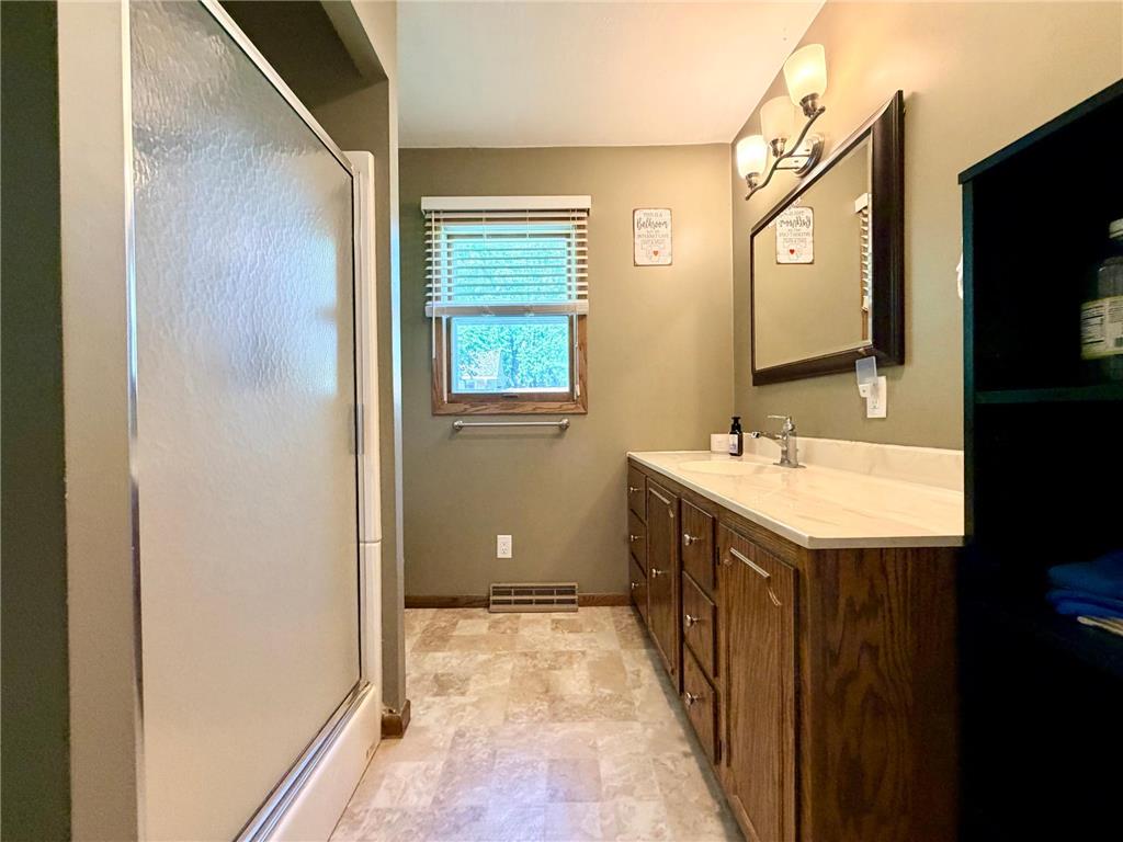615 Lake Avenue E Fulda MN 56131 7072432 image20