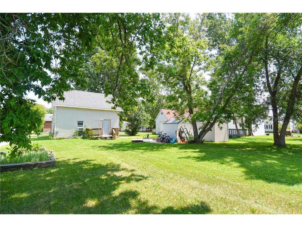 615 Markley Avenue S Thief River Falls MN 56701 7102122 image23