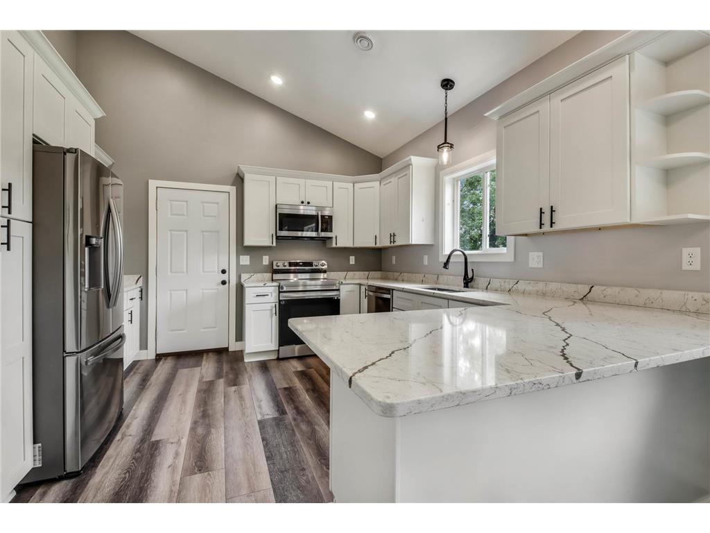 615 S Wisconsin Avenue Rice Lake WI 54868 6772231 image13