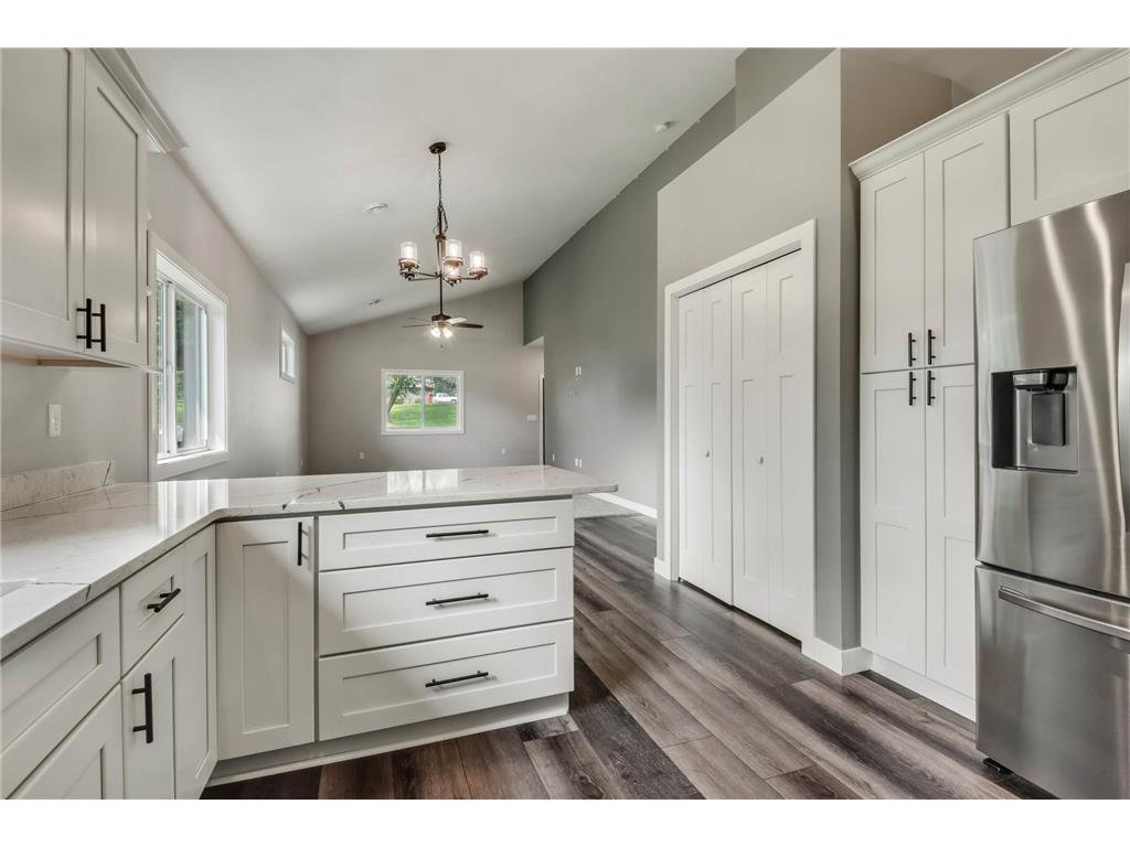 615 S Wisconsin Avenue Rice Lake WI 54868 6772231 image17