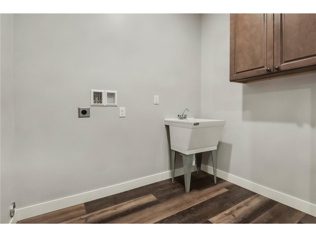 615 S Wisconsin Avenue Rice Lake WI 54868 6772231 image24