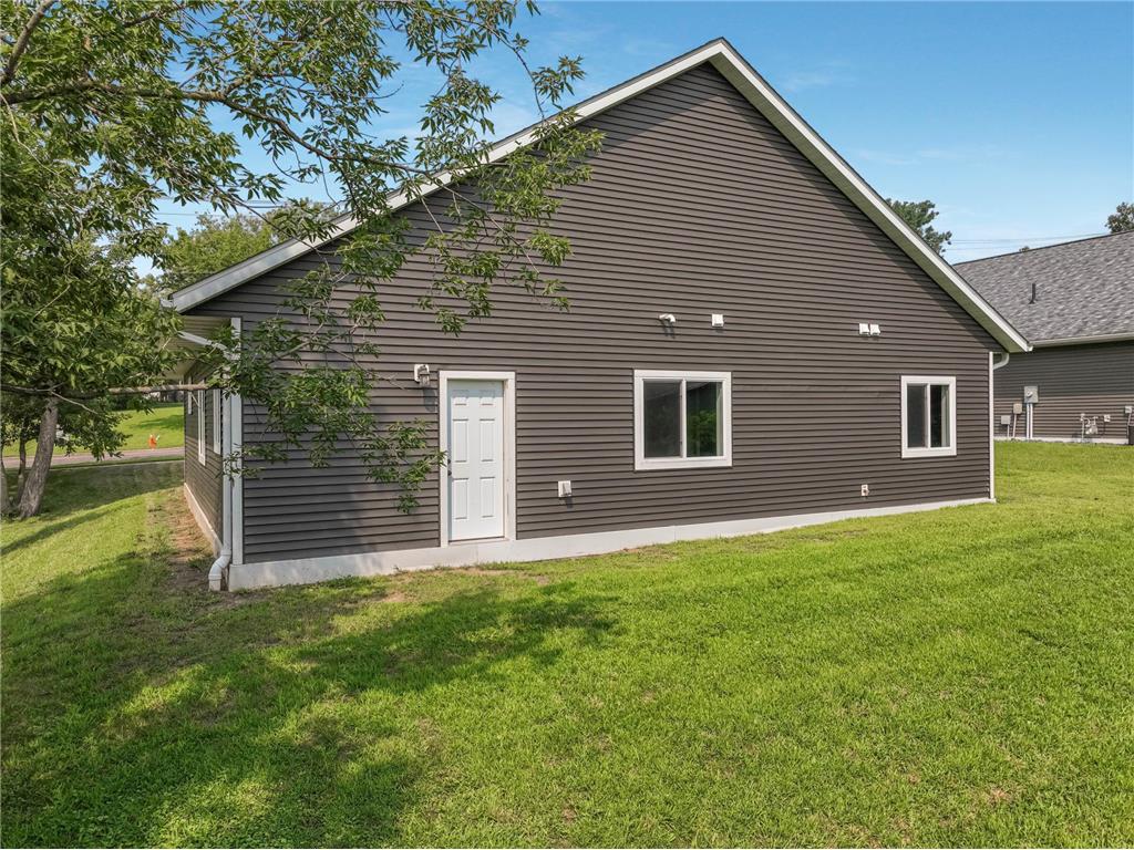 615 S Wisconsin Avenue Rice Lake WI 54868 6772231 image5