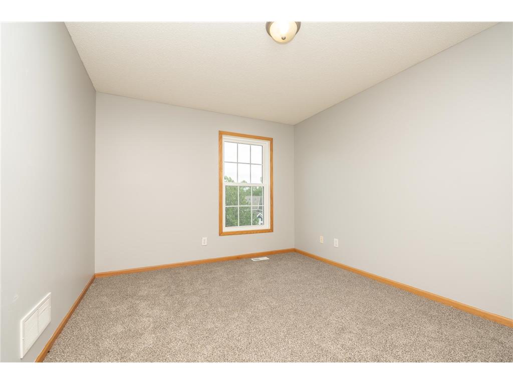 615 Village Parkway Circle Pines MN 55014 7099005 image22
