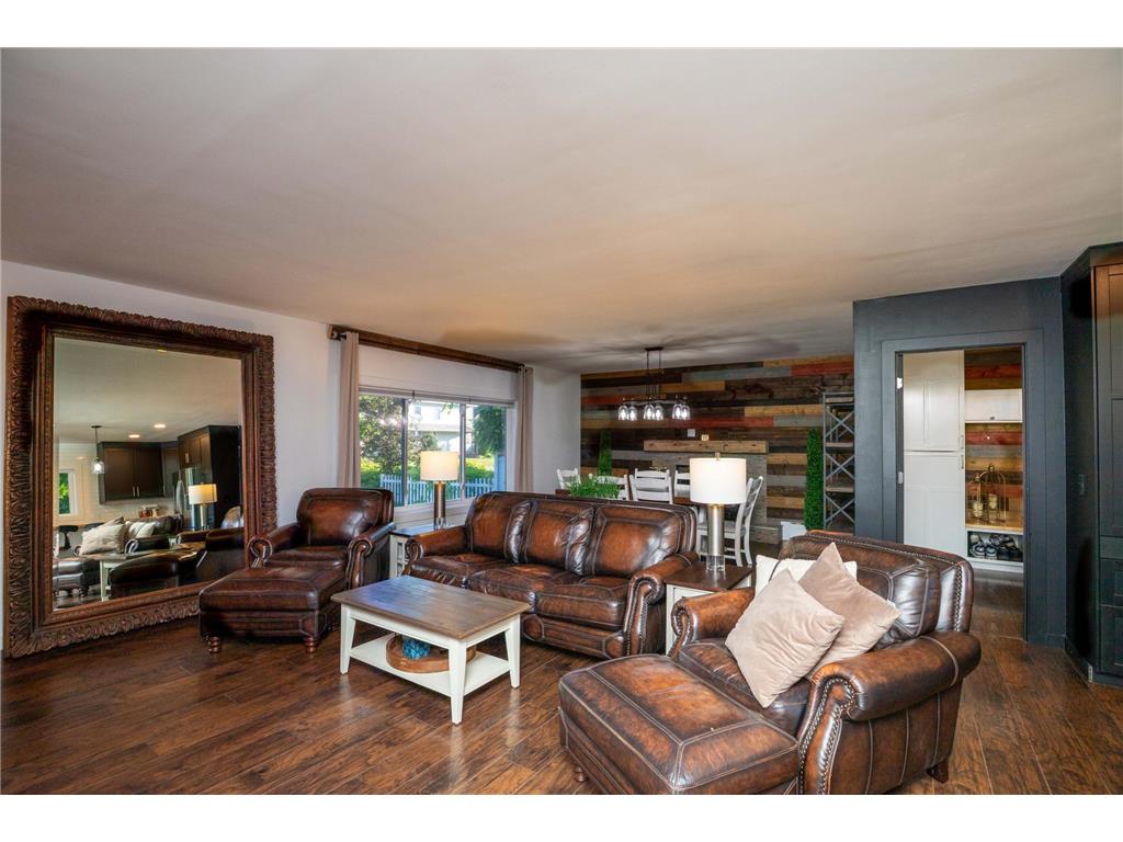615 Vine Street Hudson WI 54016 7105490 image3