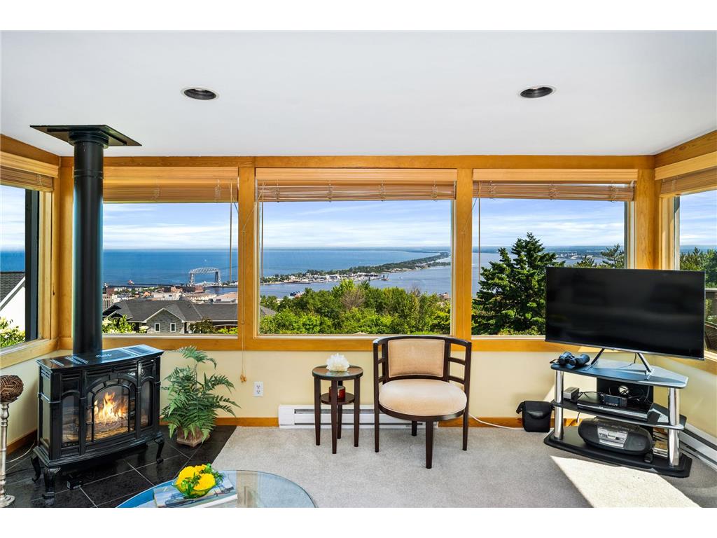 615 W 6th Street Duluth MN 55806 7105828 image30