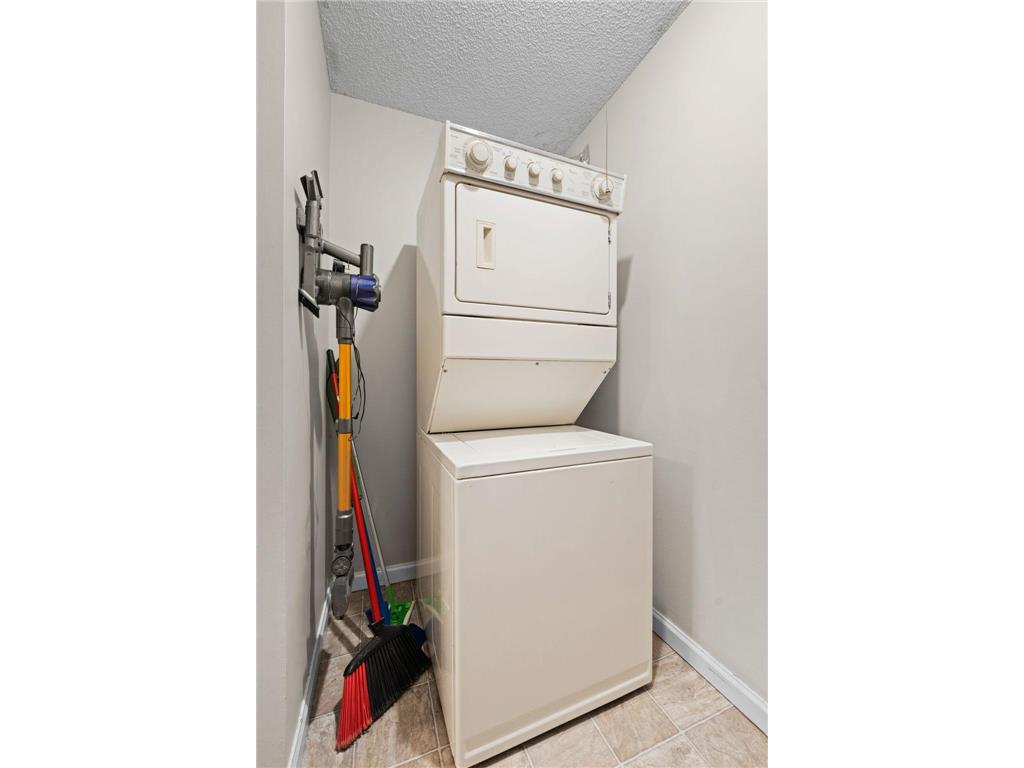 6157 Chasewood Parkway #102 Minnetonka MN 55343 7068681 image23