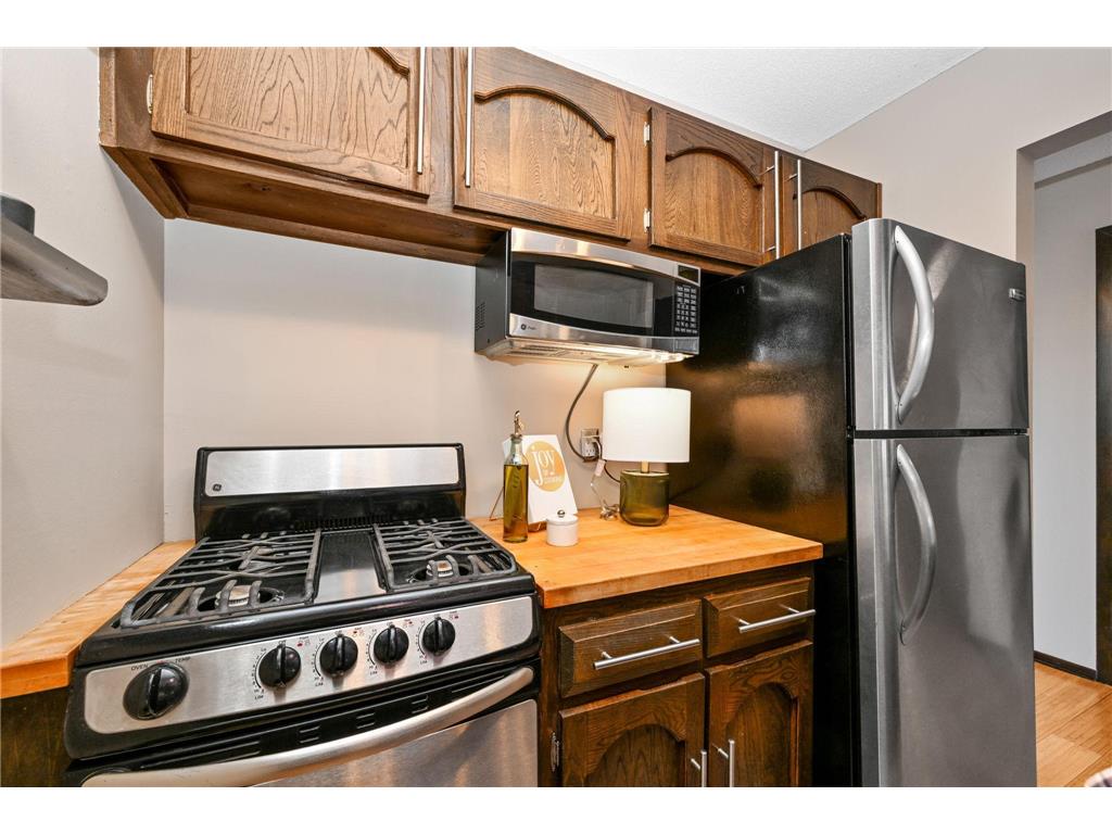 6158 Golden Valley Road Golden Valley MN 55422 7052236 image11
