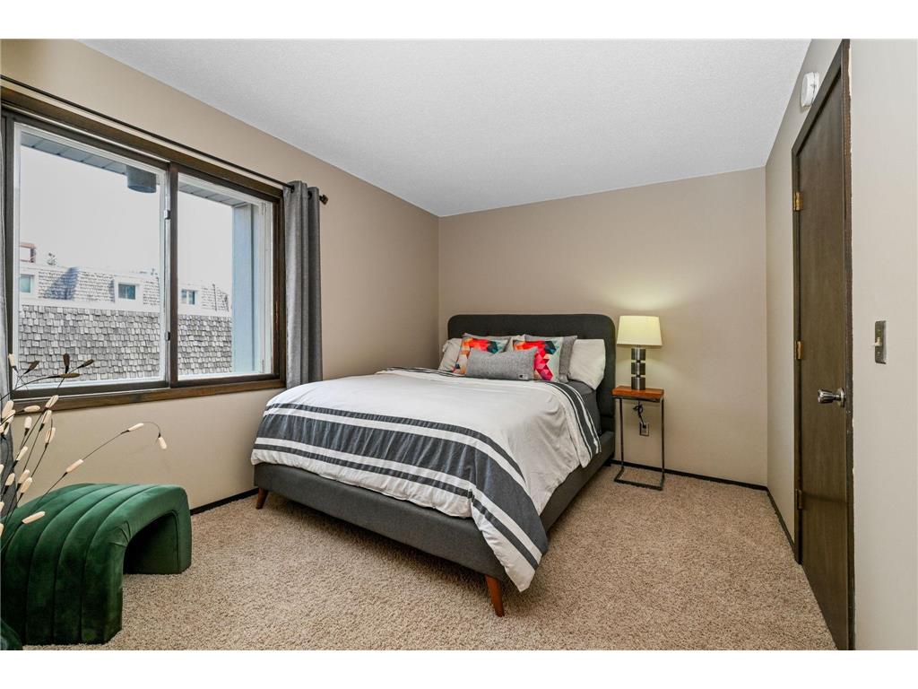 6158 Golden Valley Road Golden Valley MN 55422 7052236 image21