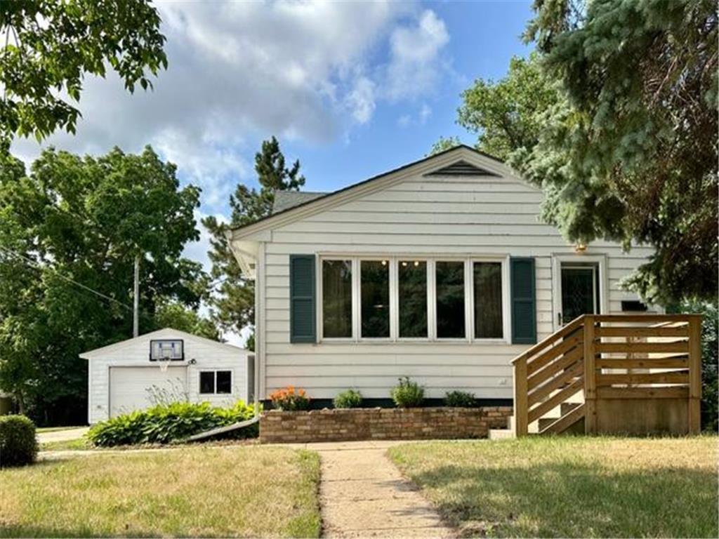 616 11th Avenue W Alexandria MN 56308 6397212 image1