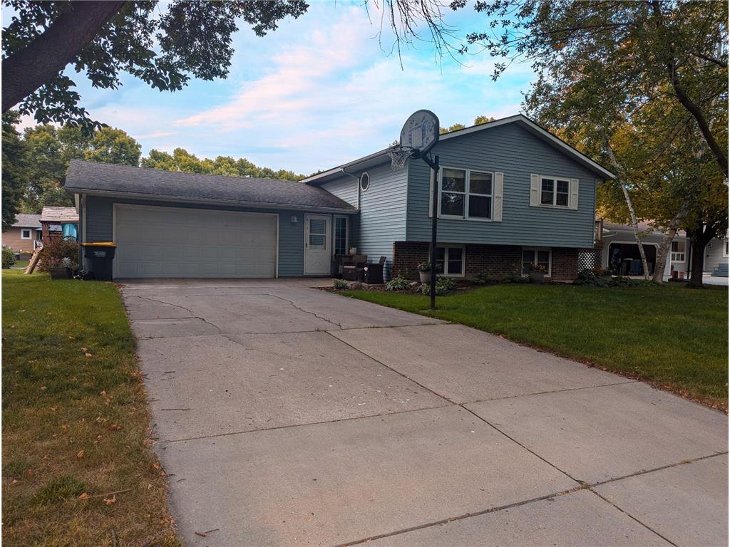 616 26th Avenue SW Willmar MN 56201 6626599 image1