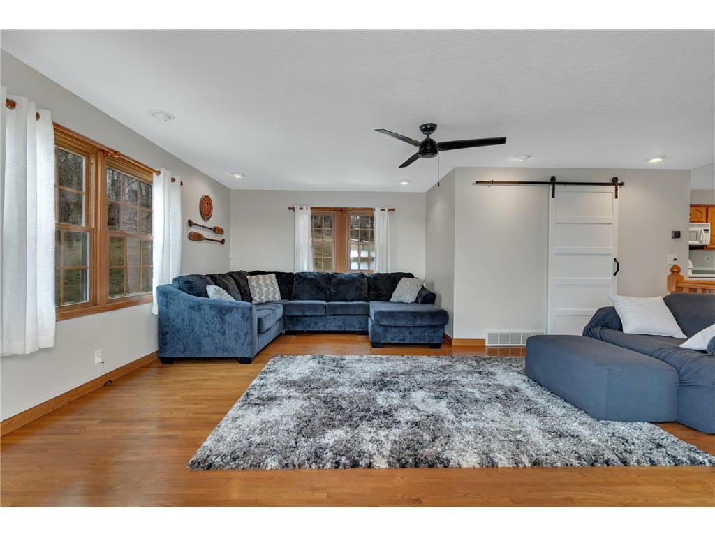 616 E Lake Cowdry Road NW Alexandria MN 56308 - Cowdry 6689599 image10