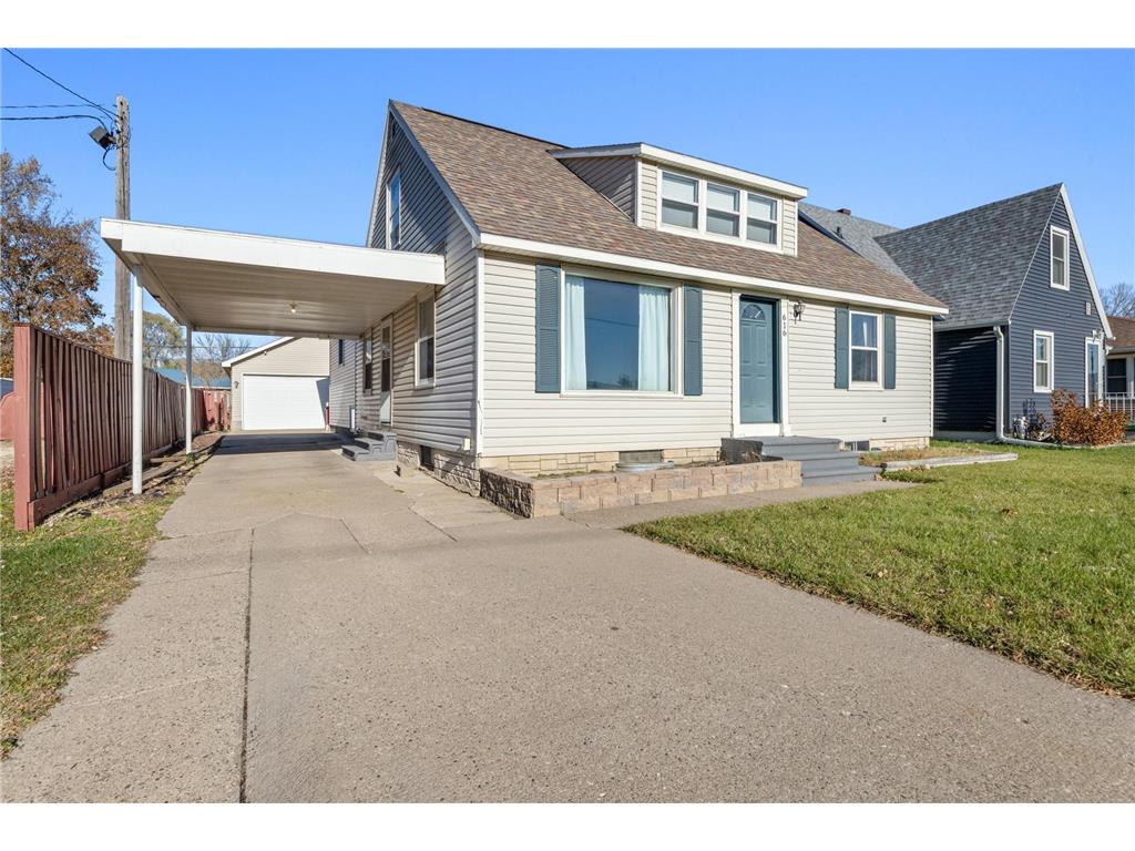 616 E Sarnia Street Winona MN 55987 6818514 image1