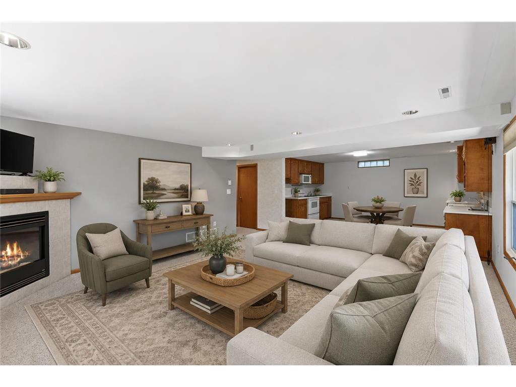 616 Elm Avenue SE Montgomery MN 56069 7105941 image13