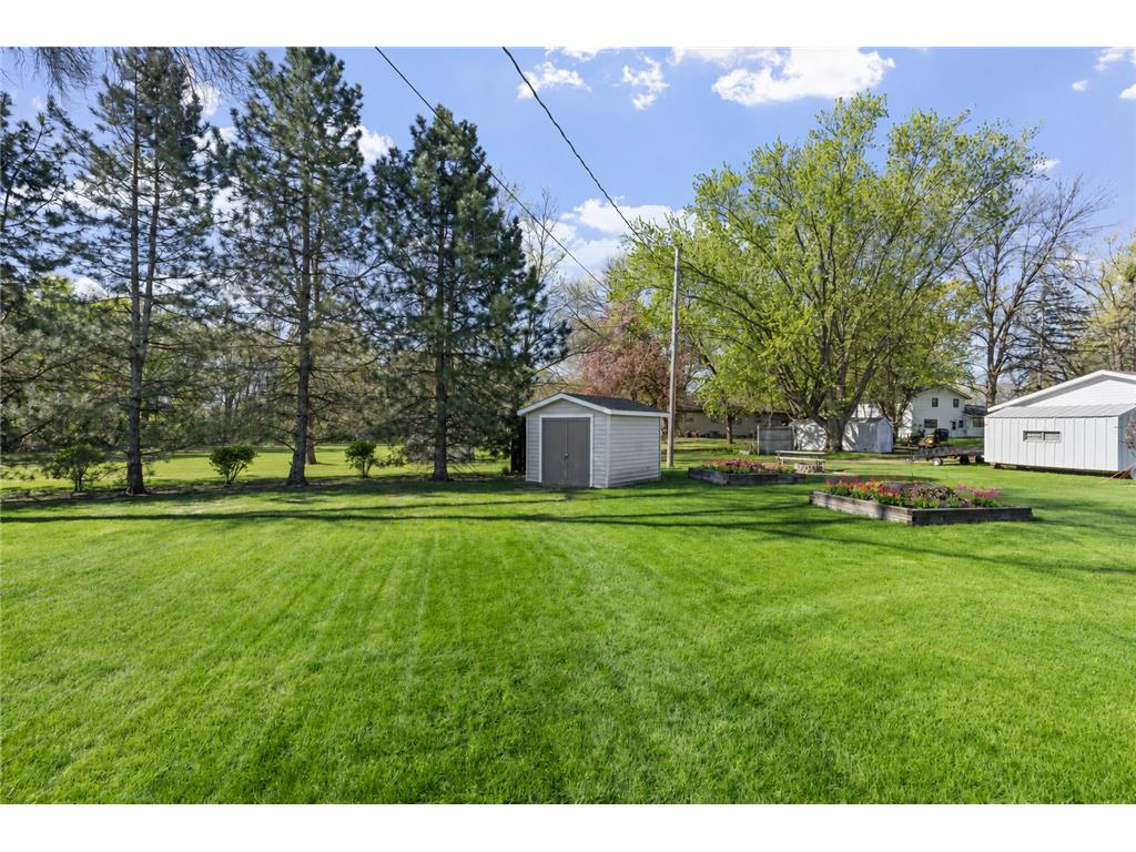 616 Elm Avenue SE Montgomery MN 56069 7105941 image19