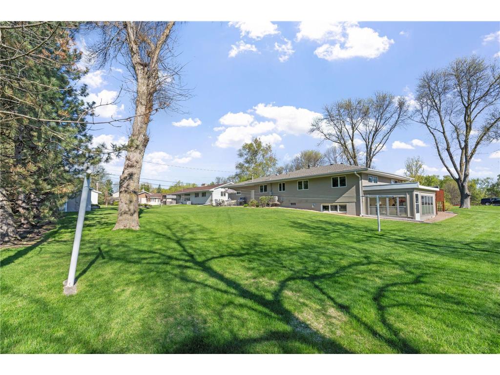616 Elm Avenue SE Montgomery MN 56069 7105941 image20