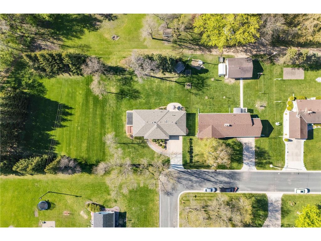616 Elm Avenue SE Montgomery MN 56069 7105941 image24