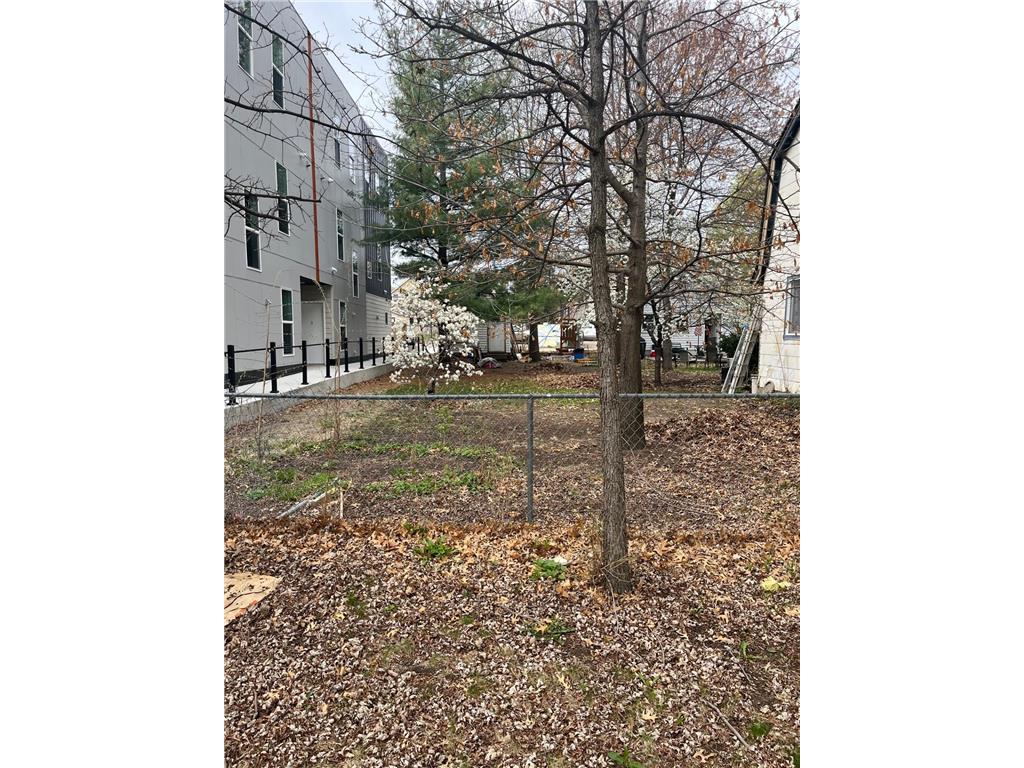 616 Erie Street SE Minneapolis MN 55414 6712177 image1