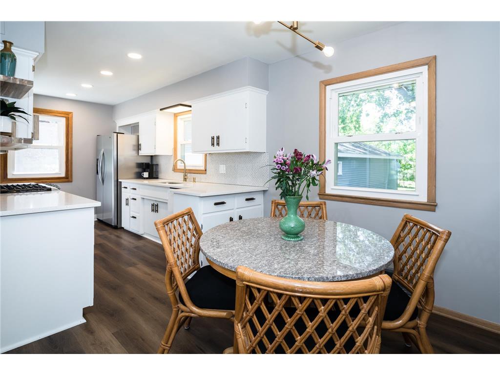 616 Esther Lane Woodbury MN 55125 7080188 image24