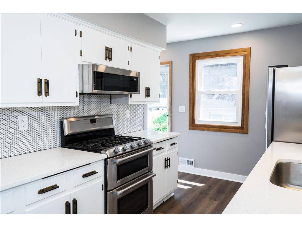 616 Esther Lane Woodbury MN 55125 7080188 image30