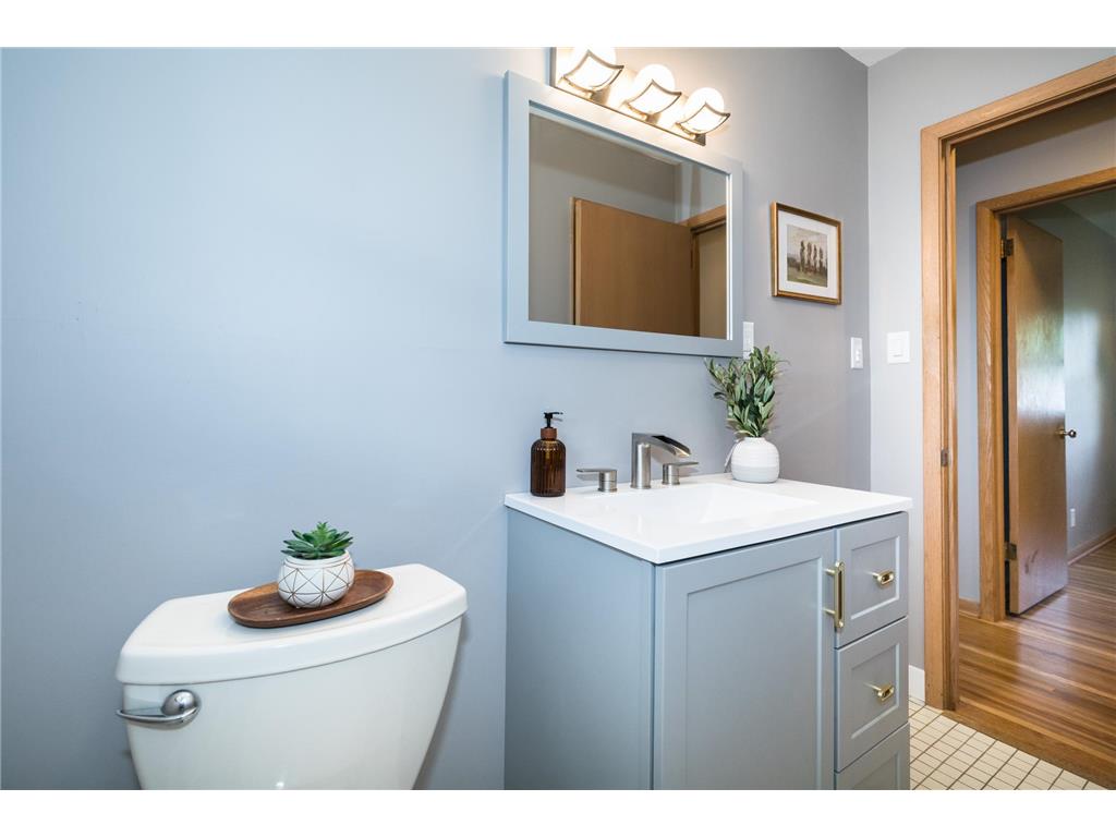 616 Esther Lane Woodbury MN 55125 7080188 image33