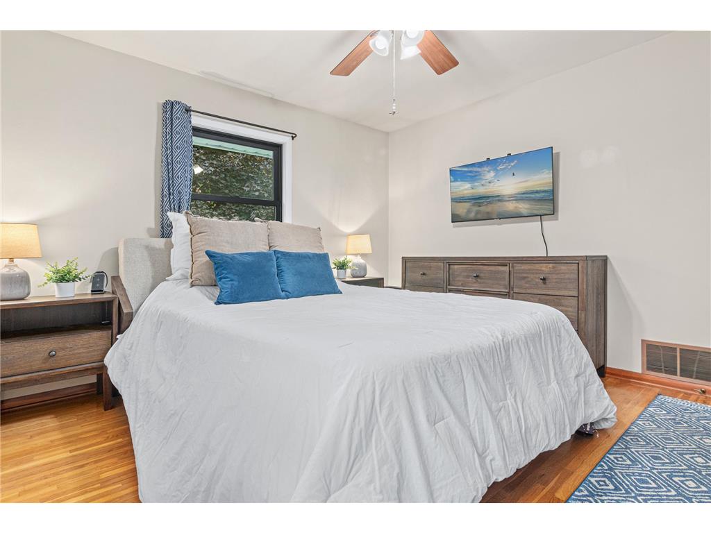 616 Hattie Lane Woodbury MN 55125 6800297 image16