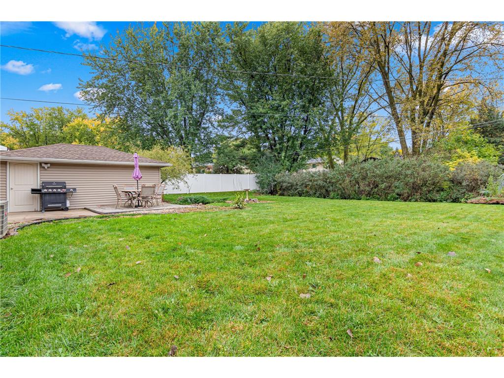 616 Hattie Lane Woodbury MN 55125 6800297 image29