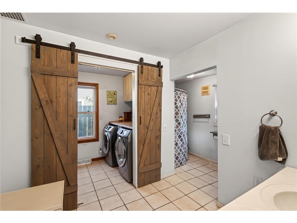 616 Johnson Street Anoka MN 55303 7065902 image12