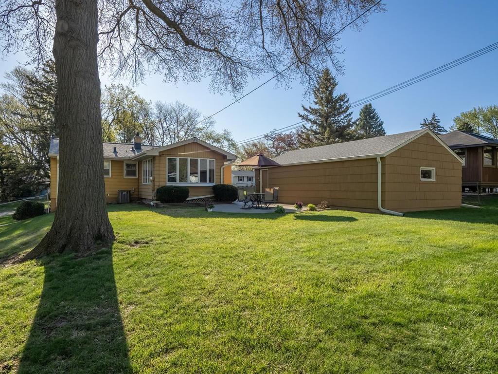 616 Martha Lane Woodbury MN 55125 7055061 image10