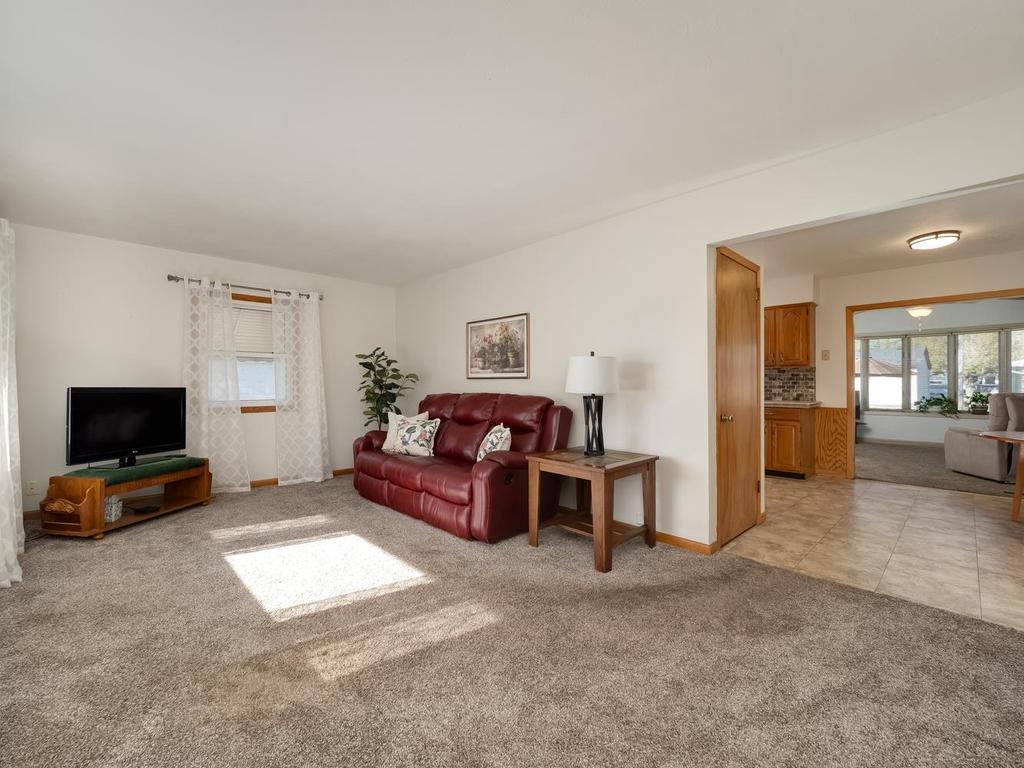 616 Martha Lane Woodbury MN 55125 7055061 image14