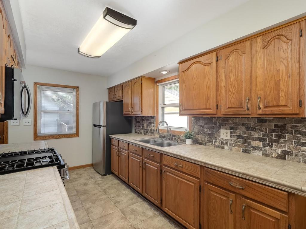 616 Martha Lane Woodbury MN 55125 7055061 image21