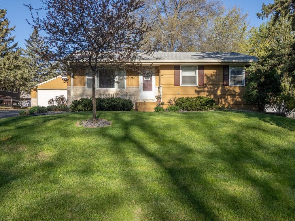 616 Martha Lane Woodbury MN 55125 7055061 image4