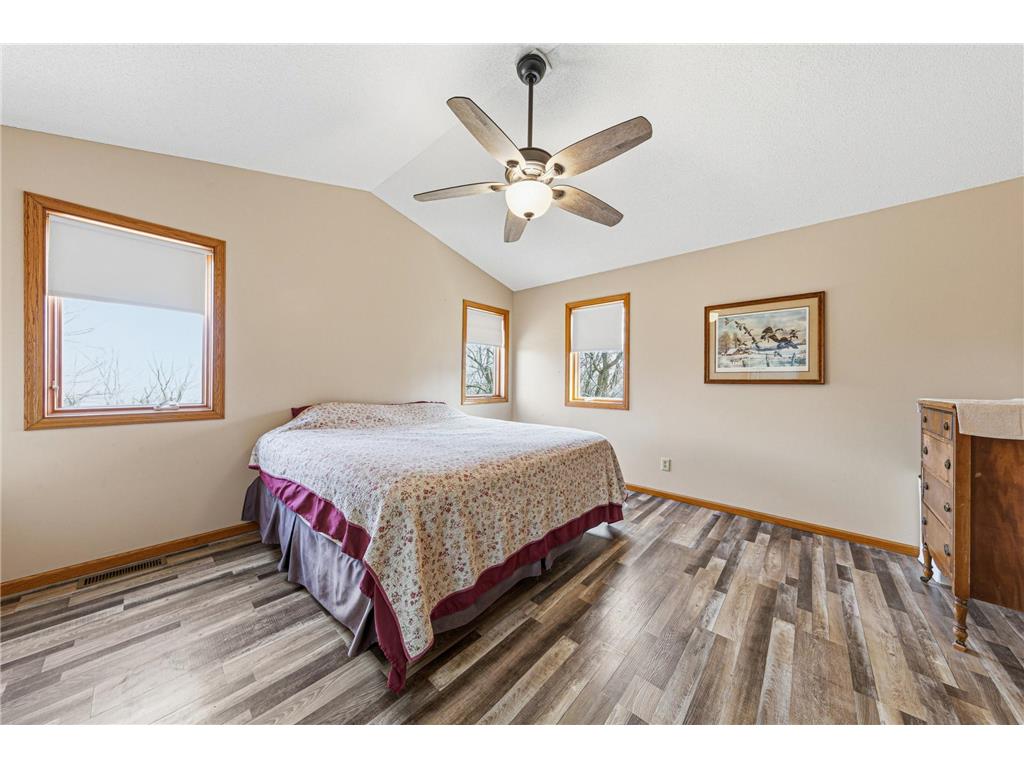 616 Ridge Road Henderson MN 56044 7045310 image11