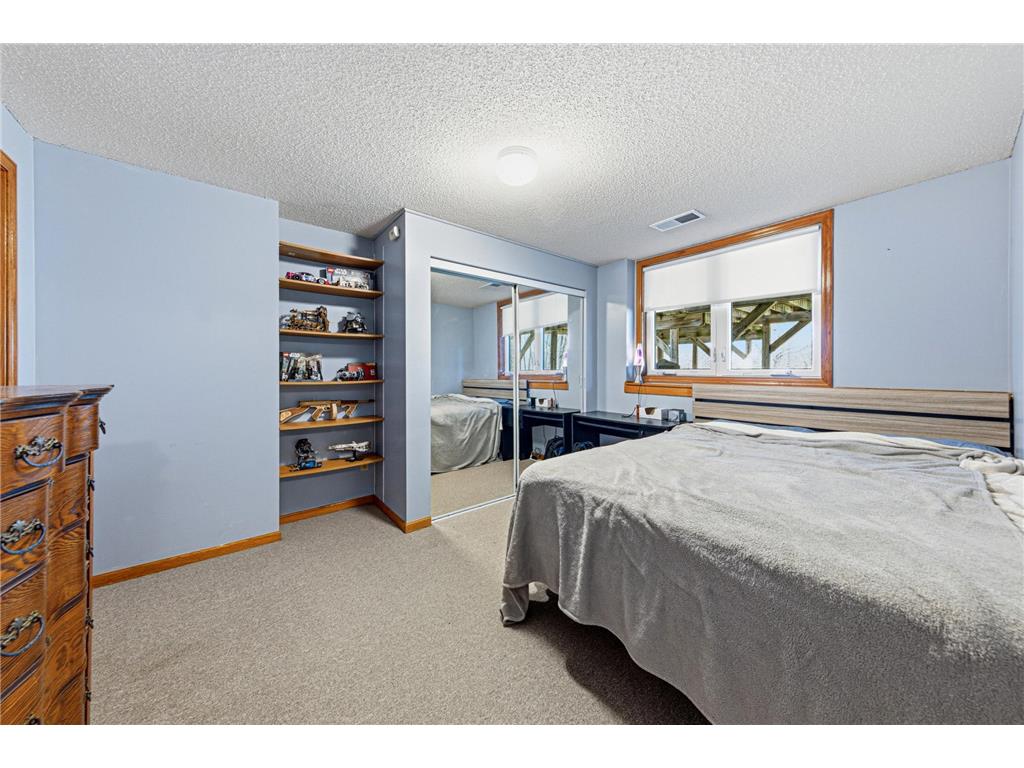 616 Ridge Road Henderson MN 56044 7045310 image18