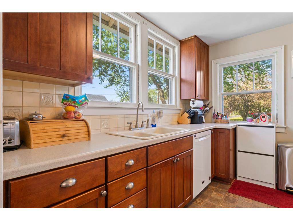 616 State Street West Concord MN 55985 7068928 image17