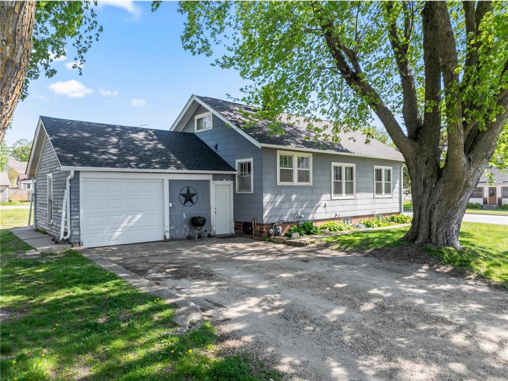 616 State Street West Concord MN 55985 7068928 image4