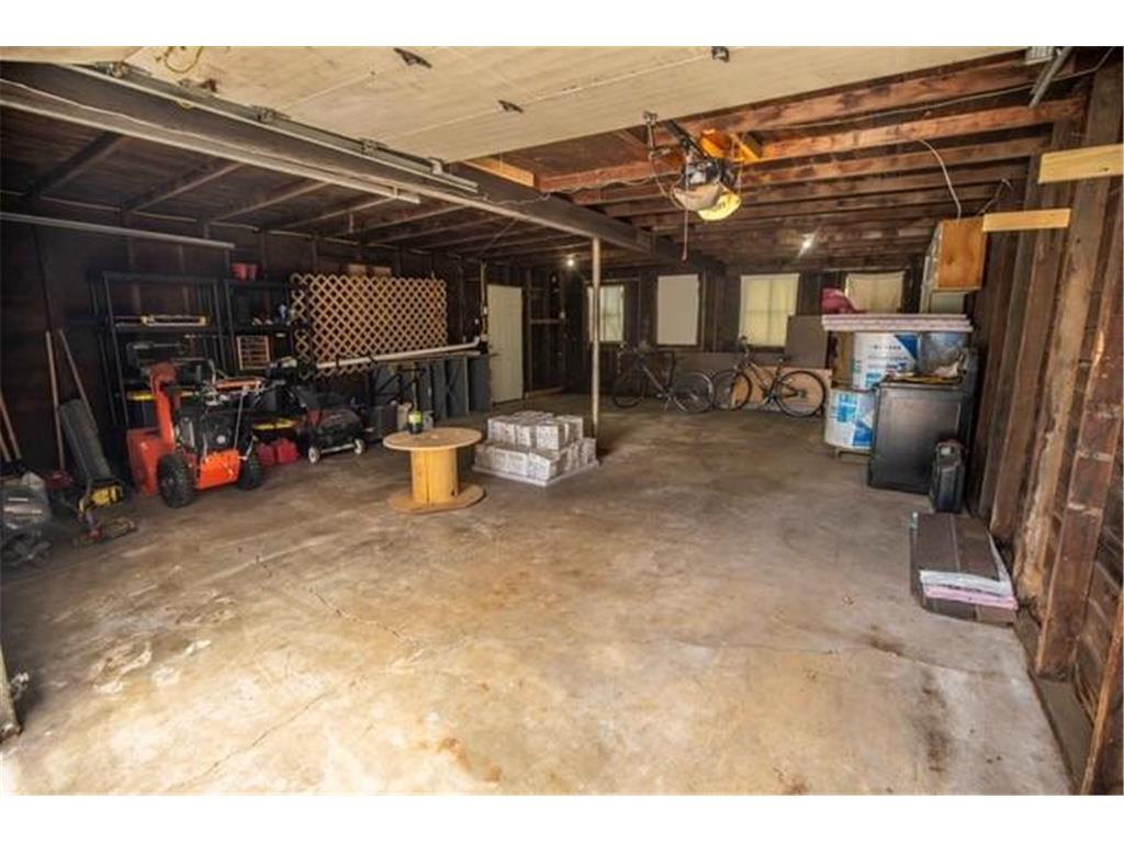 616 W Belleview Street Winona MN 55987 7096171 image4