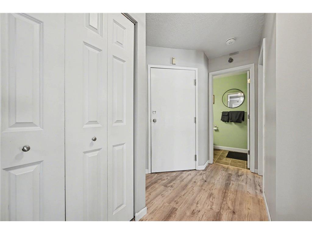 6165 Chasewood Parkway #1 Minnetonka MN 55343 7046669 image14