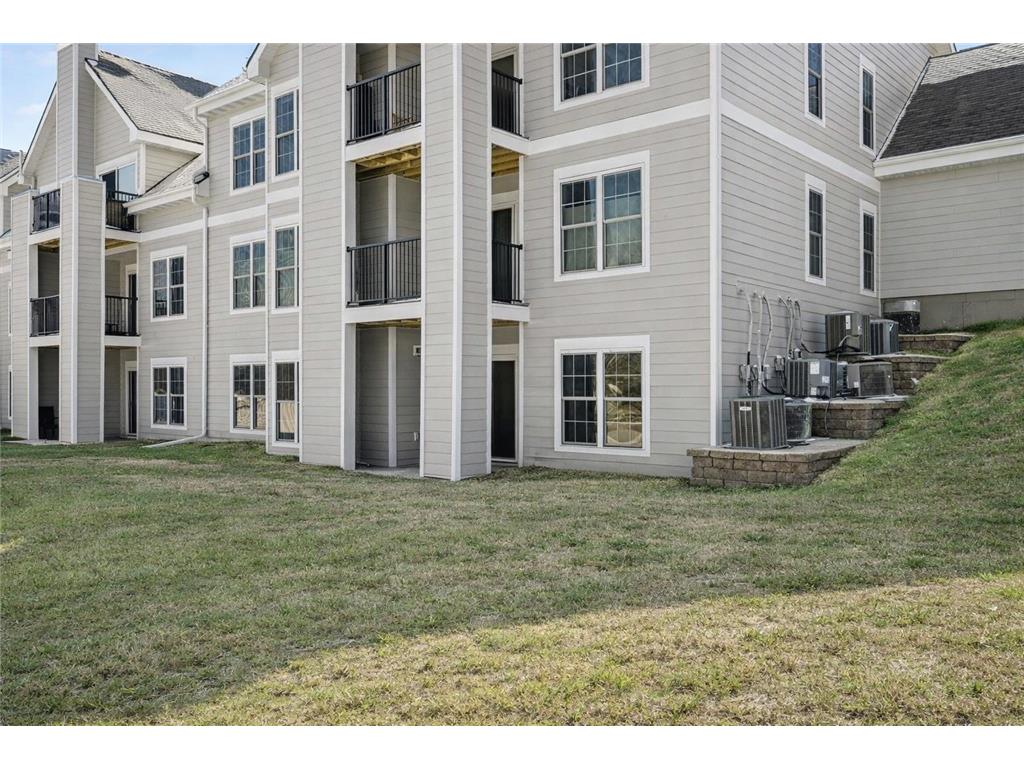 6165 Chasewood Parkway #1 Minnetonka MN 55343 7046669 image21