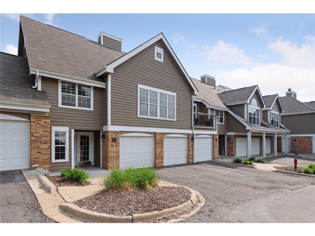 6165 Chasewood Parkway #204 Minnetonka MN 55343 6382504 image1