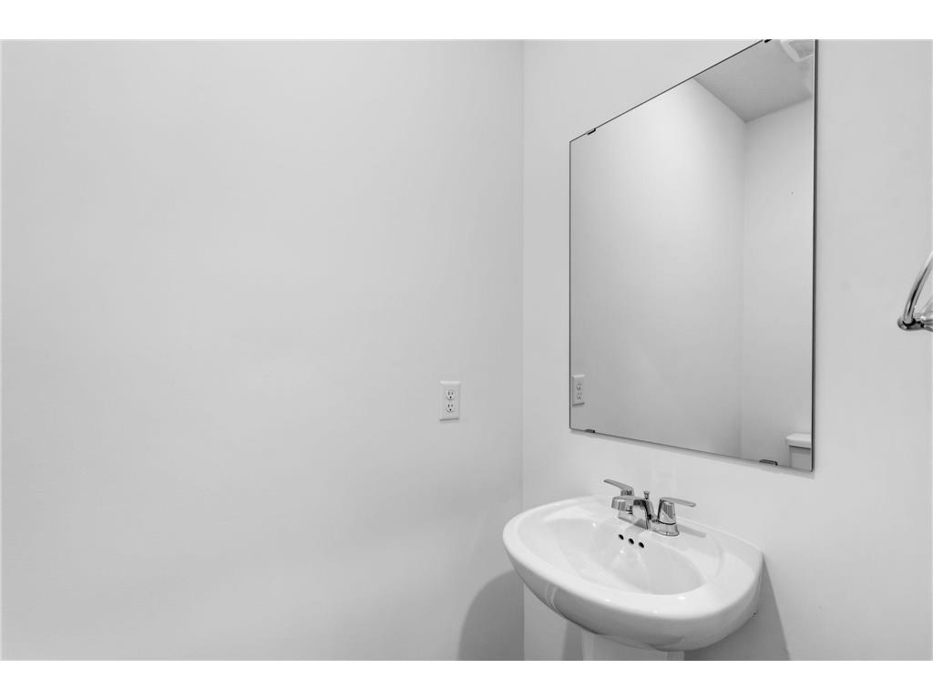 6167 205th Cove N Forest Lake MN 55025 7085993 image13