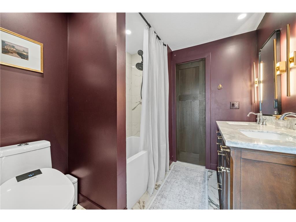 617 10th Avenue W Alexandria MN 56308 7048240 image18