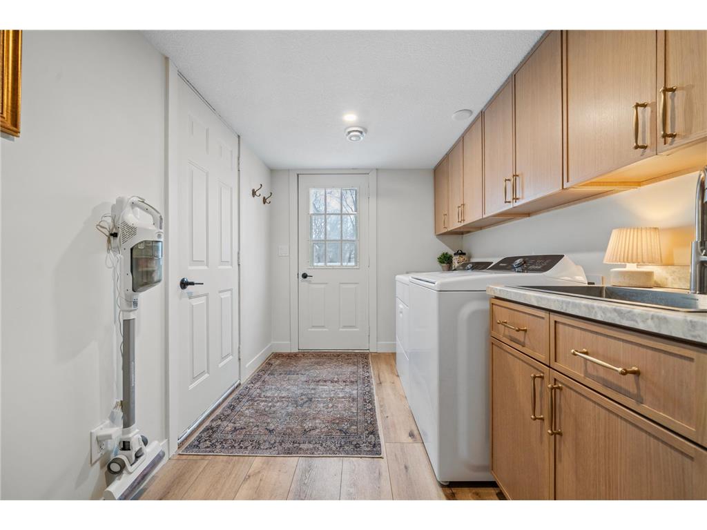 617 10th Avenue W Alexandria MN 56308 7048240 image21