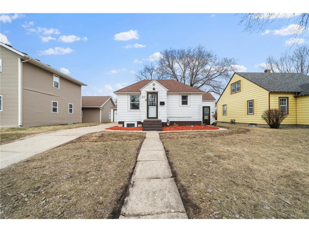 617 10th Avenue W Alexandria MN 56308 7048240 image5