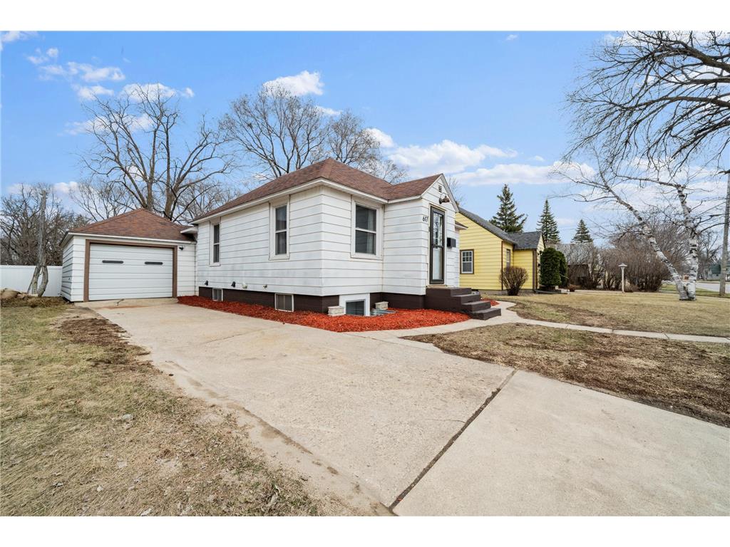 617 10th Avenue W Alexandria MN 56308 7048240 image6